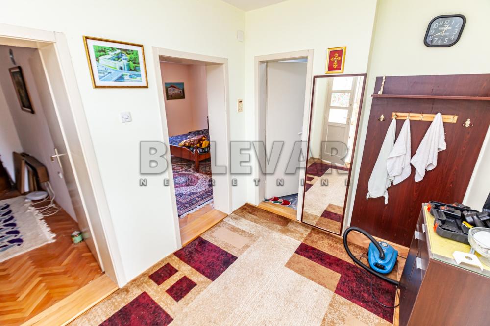 Slika 5 - Topličkog partizanskog odreda,  Kuća na prodaju, 365m2, 330.000€