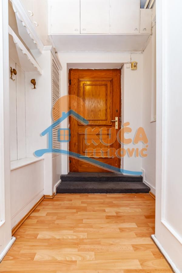 Slika 5 - Svetozara Markovića,  Lokal na prodaju, 68m2, 150.000€