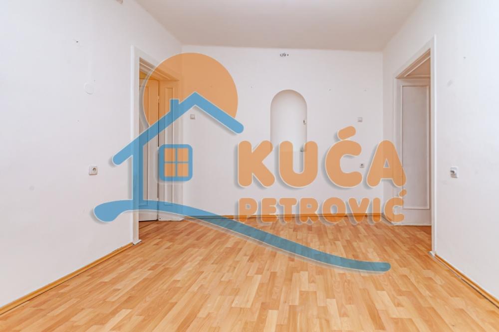 Slika 6 - Svetozara Markovića,  Lokal na prodaju, 68m2, 150.000€