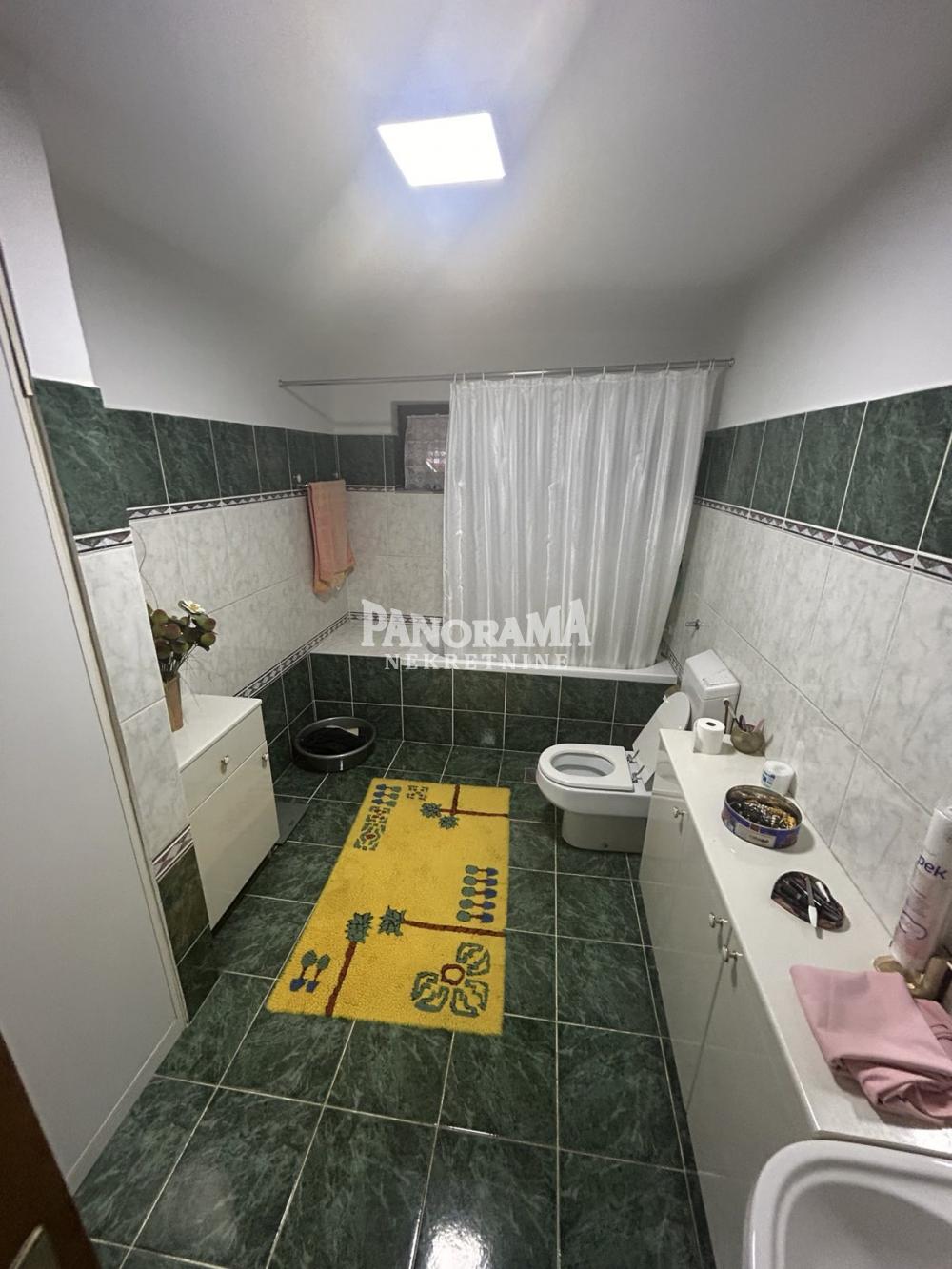 Slika 5 - Porodice Ilić,  Kuća na prodaju, 276m2, 300.000€