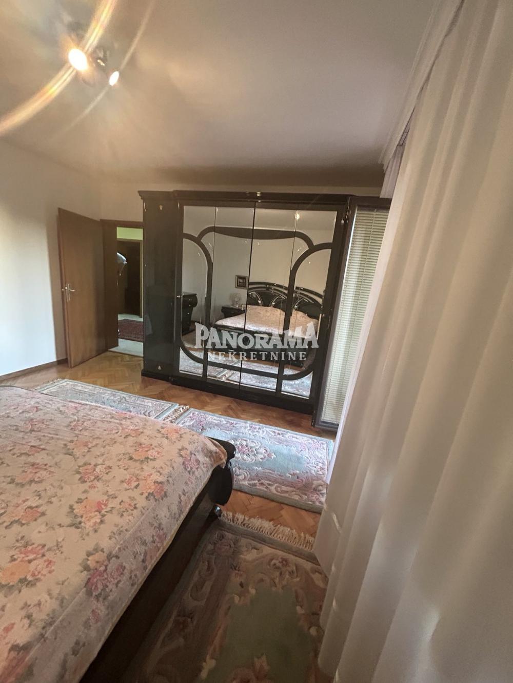 Slika 10 - Porodice Ilić,  Kuća na prodaju, 276m2, 300.000€