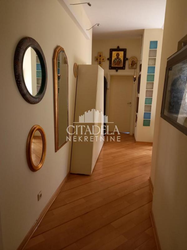 Slika 2 - Vinarska, Trosoban stan za izdavanje, 110m2, 800€