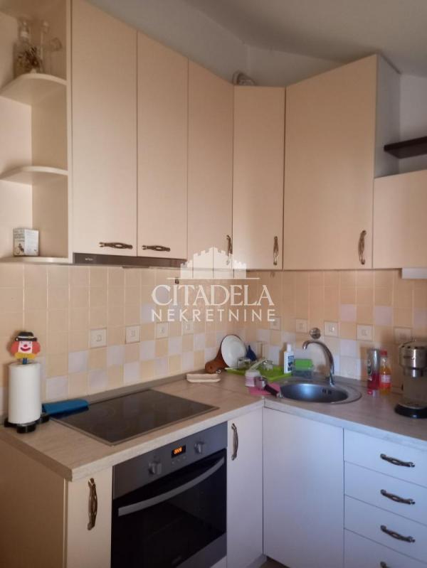 Slika 9 - Vinarska, Trosoban stan za izdavanje, 110m2, 800€