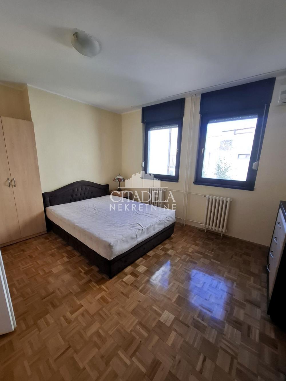 Slika 5 - Kičevska, Petosoban stan za izdavanje, 101m2, 1.450€