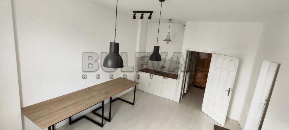 Slika 2 - Mije Petrovića,  Lokal za izdavanje, 123m2, 550€