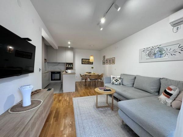 Slika 1 - Dvoiposoban stan na prodaju, 58m2, 206.000€