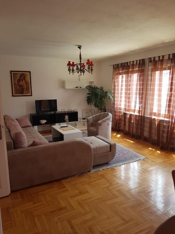 Glavna slika -Gornjomatejevačka, Troiposoban stan za izdavanje, 115m2, 850€