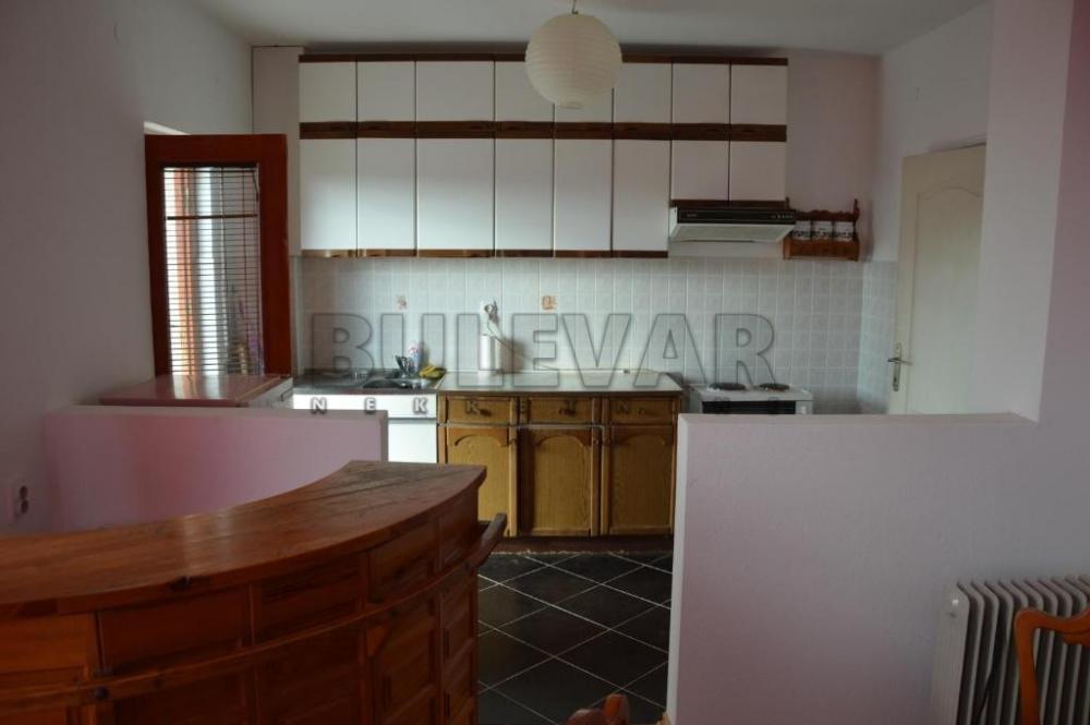 Slika 5 - Gornjomatejevačka, Troiposoban stan za izdavanje, 115m2, 850€