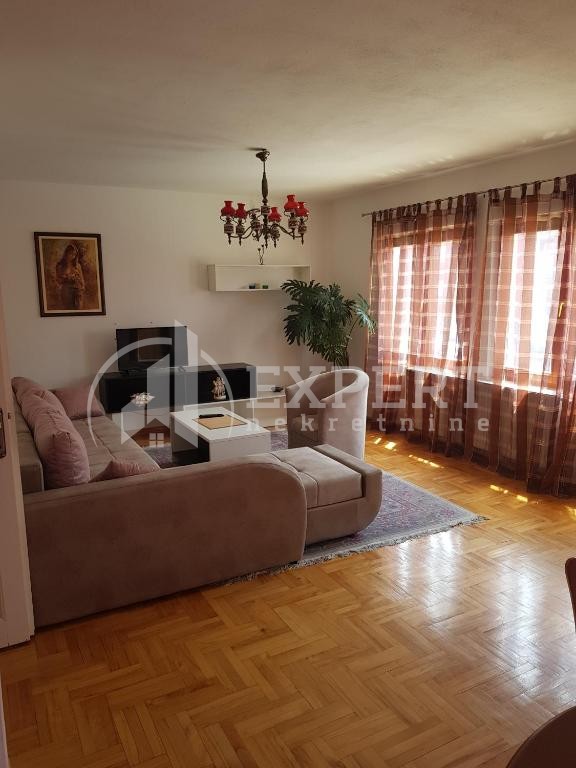 Slika 1 - Gornjomatejevačka, Troiposoban stan za izdavanje, 115m2, 850€