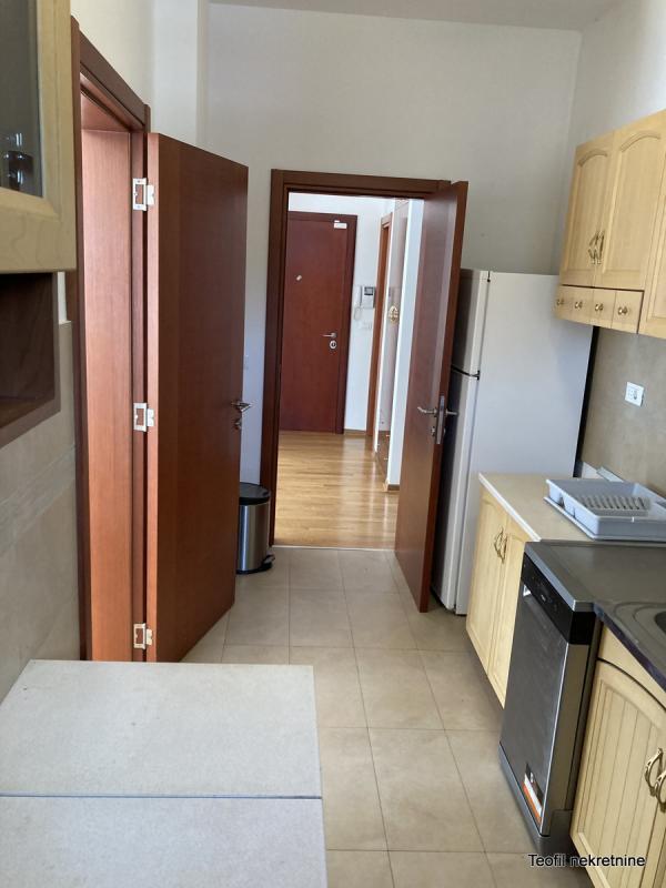 Slika 3 - Mihaila Avramovića, Trosoban stan za izdavanje, 120m2, 1.200€
