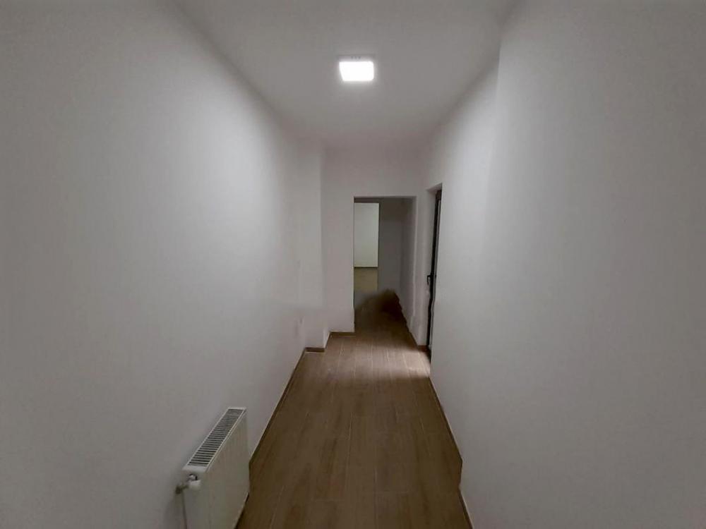 Slika 4 -  Lokal za izdavanje, 305m2, 3.500€