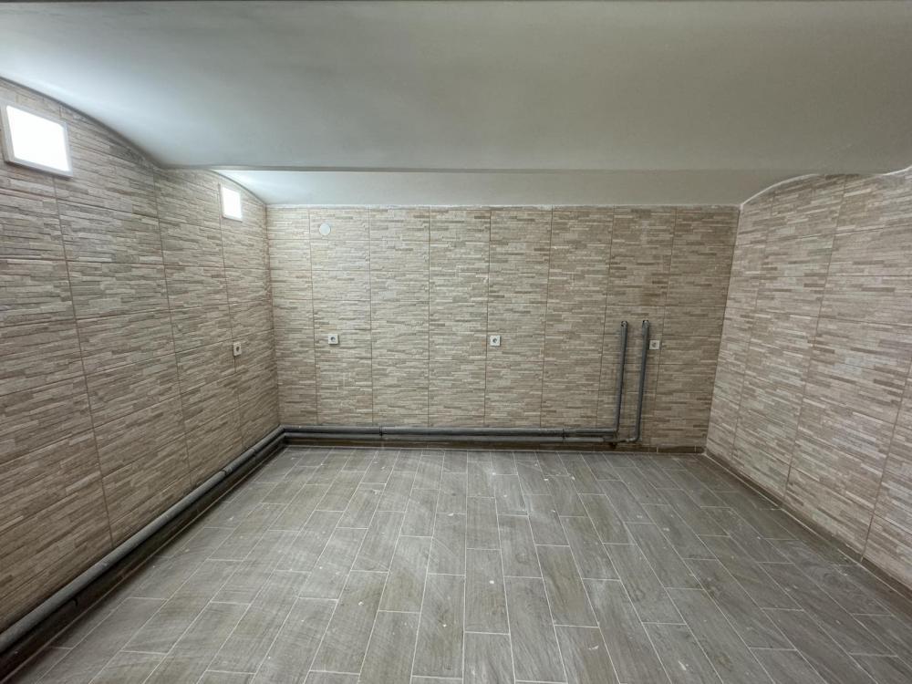 Glavna slika - Lokal za izdavanje, 305m2, 3.500€