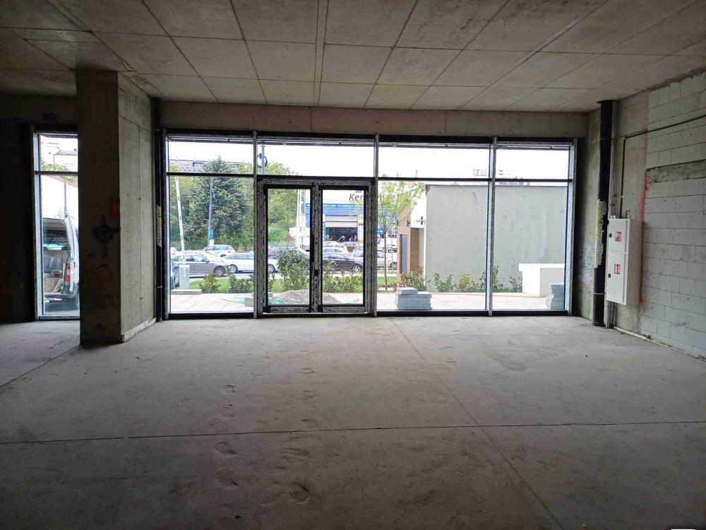 Slika 1 - Save Maškovića,  Lokal za izdavanje, 360m2, 9.100€