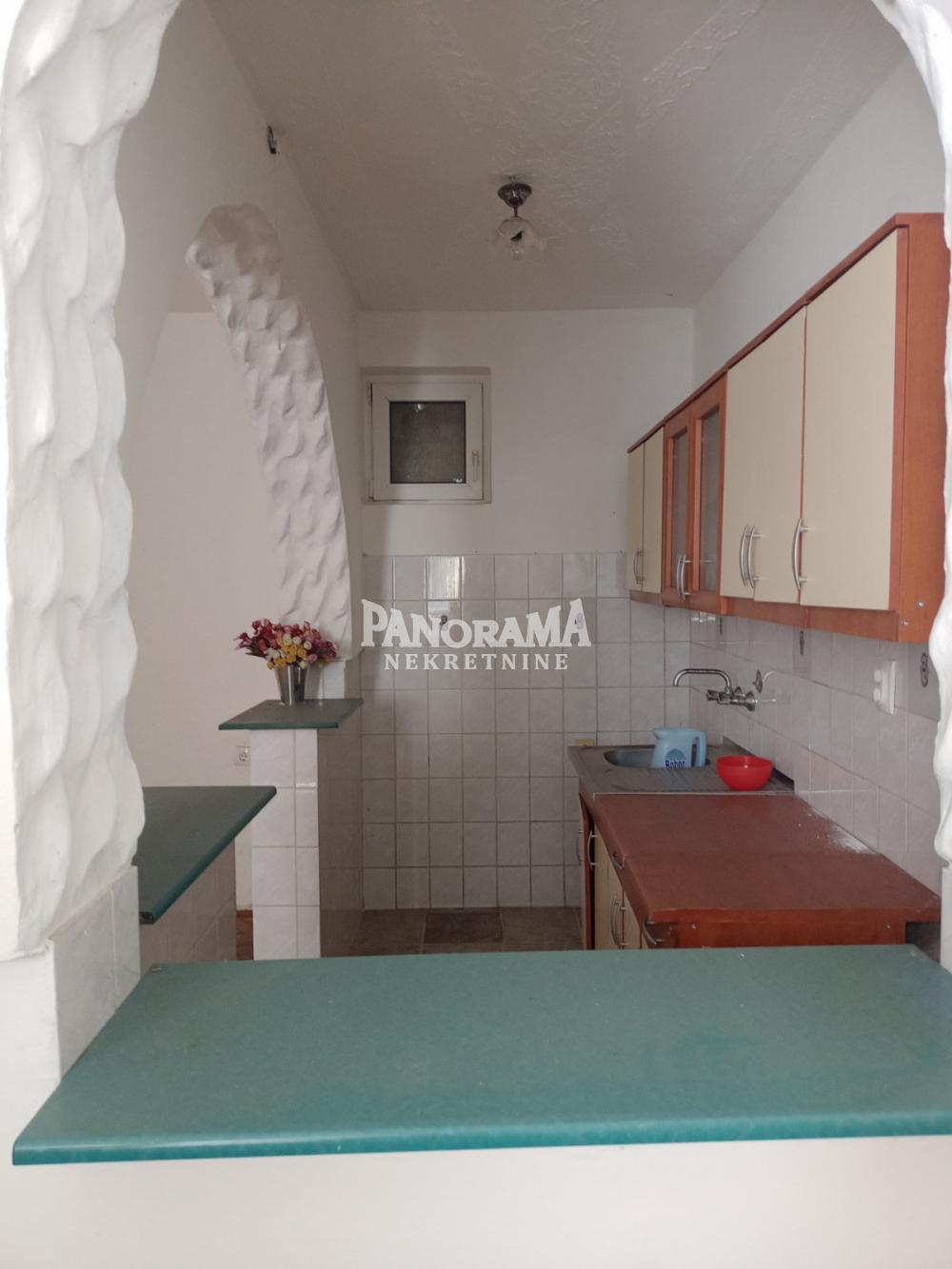 Slika 1 - Tošin bunar,  Kuća na prodaju, 154m2, 350.000€