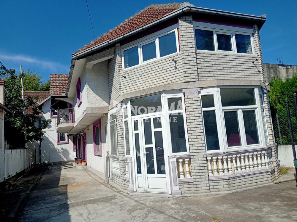 Slika 11 - Tošin bunar,  Kuća na prodaju, 154m2, 350.000€