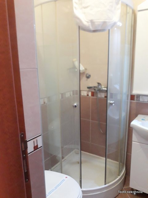 Slika 7 - Kralja Petra Karađorđevića,  Lokal na prodaju, 480m2, 425.000€