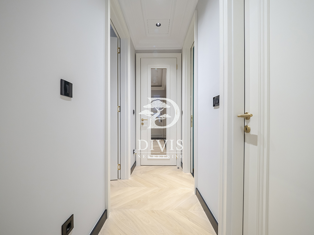 Slika 7 - Krunska , Četvorosoban stan na prodaju, 100m2, 550.000€