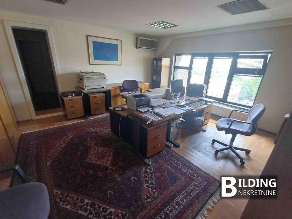 Slika 1 - Kralja Milutina,  Lokal za izdavanje, 120m2, 800€