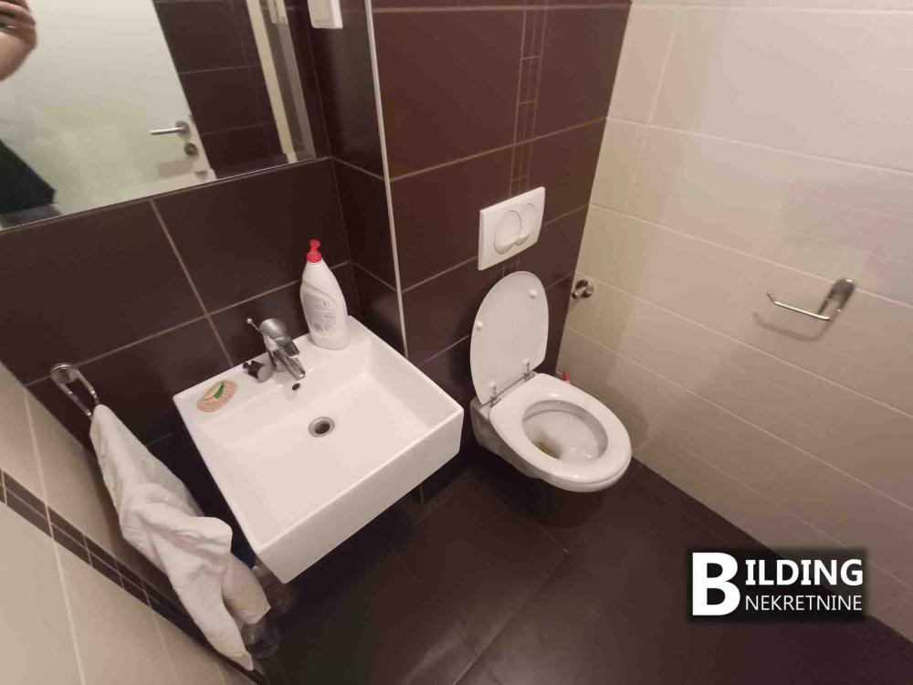 Slika 9 - Kralja Milutina,  Lokal za izdavanje, 120m2, 800€