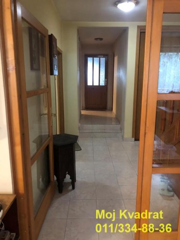 Slika 3 -  Kuća na prodaju, 390m2, 870.000€