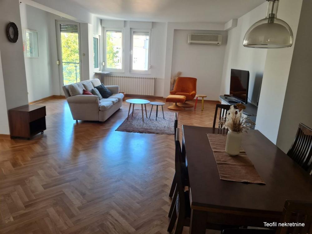 Glavna slika -Mutapova, Petosoban stan za izdavanje, 130m2, 1.550€