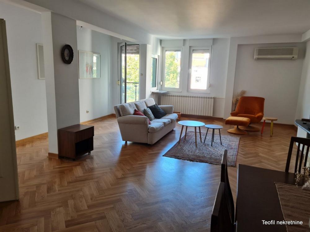 Slika 2 - Mutapova, Petosoban stan za izdavanje, 130m2, 1.550€