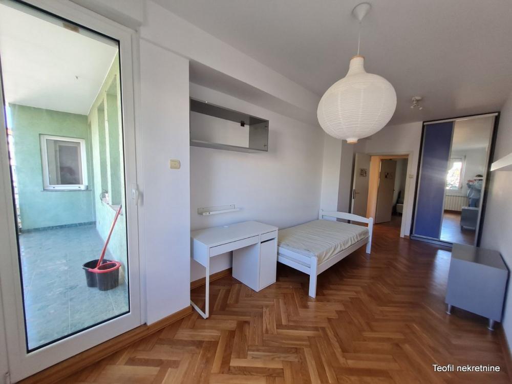 Slika 3 - Mutapova, Petosoban stan za izdavanje, 130m2, 1.550€