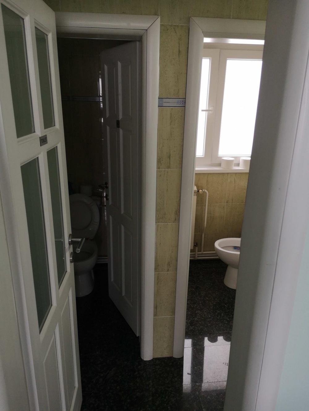 Slika 9 - Dragacevska,  Lokal na prodaju, 299m2, 598.000€