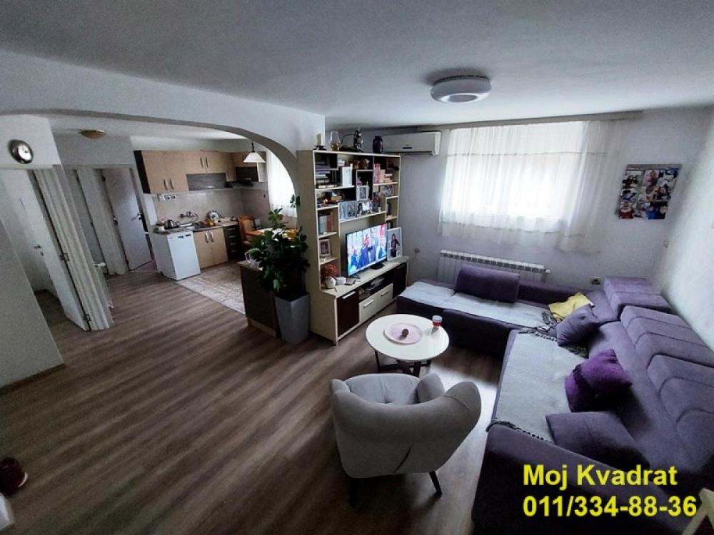Slika 1 -  Kuća na prodaju, 227m2, 399.900€