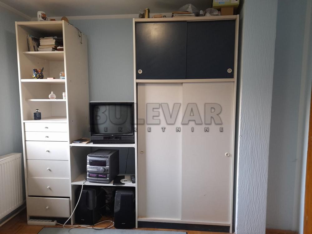 Slika 3 - Bulevar 12.februar, Dvosoban stan za izdavanje, 45m2, 300€