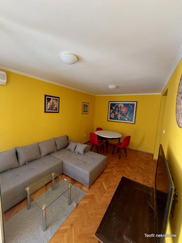 Slika 1 - Bulevar kralja Aleksandra, Trosoban stan za izdavanje, 62m2, 600€