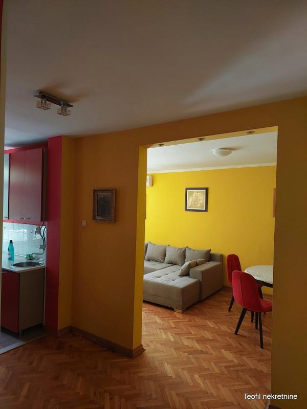 Slika 2 - Bulevar kralja Aleksandra, Trosoban stan za izdavanje, 62m2, 600€