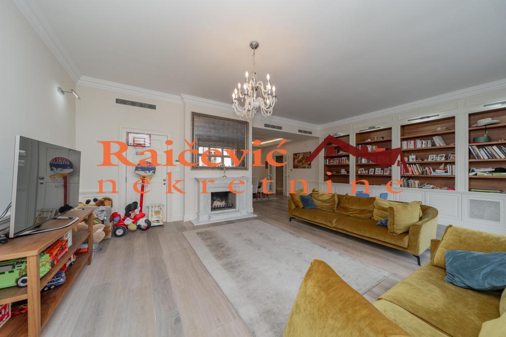 Slika 2 - Brace Jugovica, Trosoban stan za izdavanje, 150m2, 2.200€