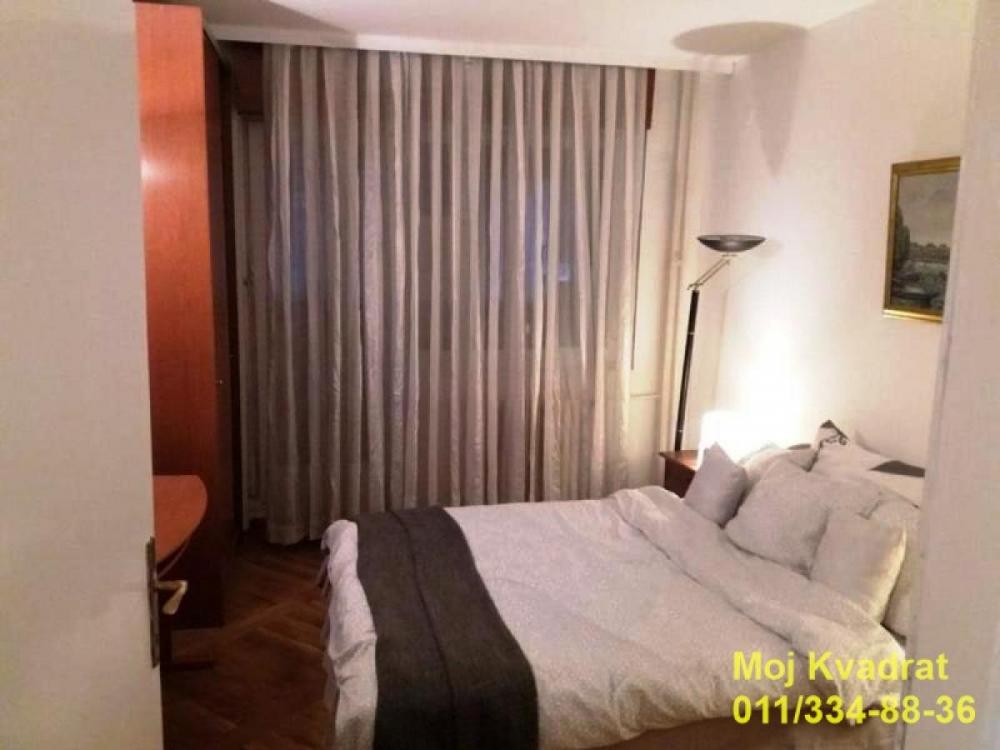 Slika 8 - Četvorosoban stan za izdavanje, 94m2, 1.200€