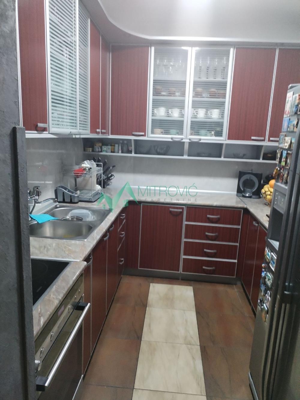 Slika 7 - Troiposoban stan na prodaju, 77m2, 200.000€