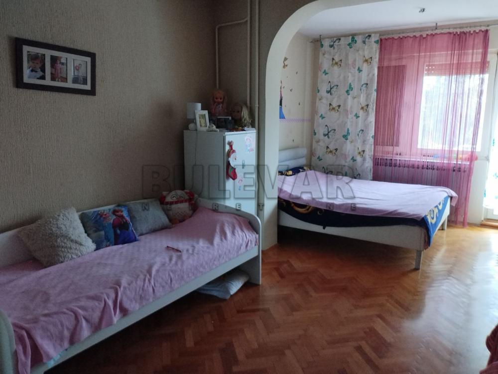 Slika 10 - Mokranjčeva,  Kuća na prodaju, 350m2, 385.000€