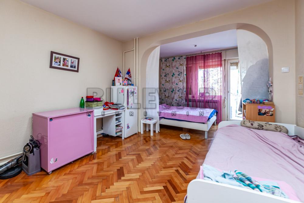 Slika 5 - Mokranjčeva,  Kuća na prodaju, 350m2, 385.000€