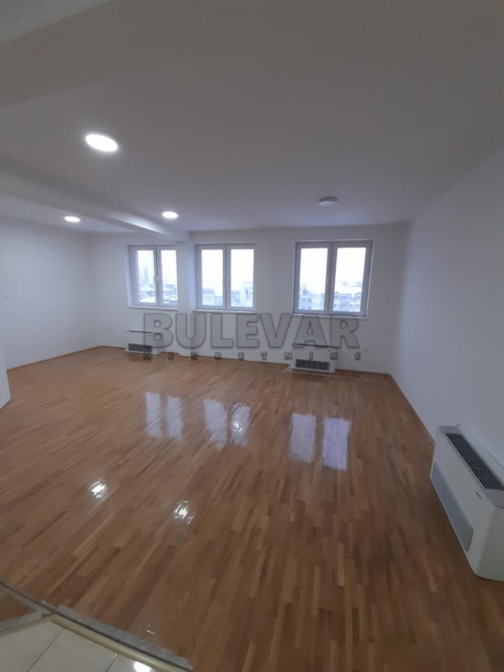 Glavna slika -Cara Dušana, Dvoiposoban stan za izdavanje, 74m2, 600€