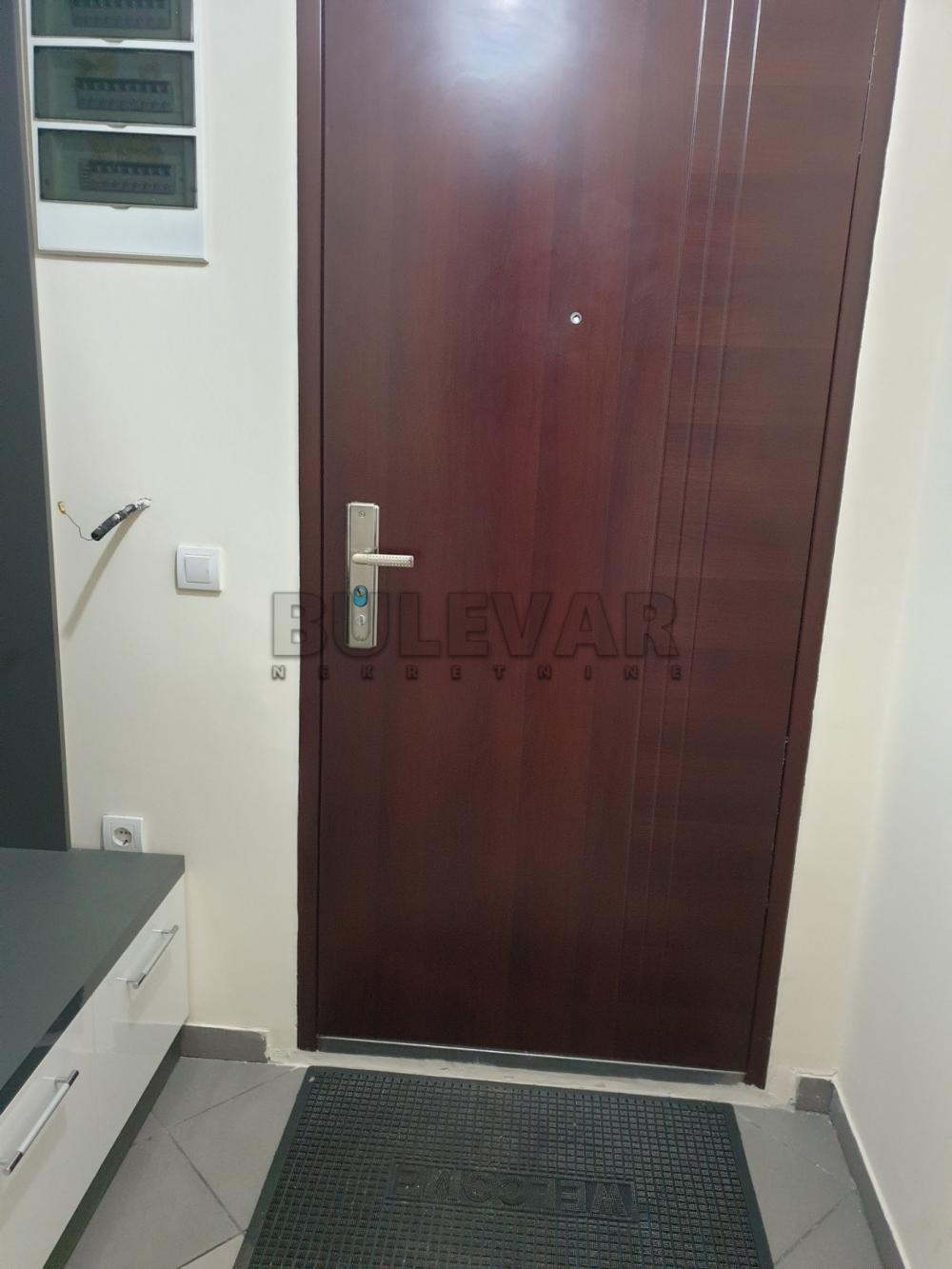 Slika 9 - Vožda Karađorđa, Jednoiposoban stan za izdavanje, 67m2, 500€