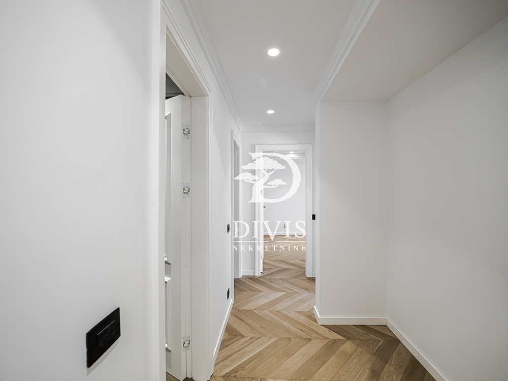 Slika 5 - Stojana Protića, Trosoban stan na prodaju, 132m2, 792.000€