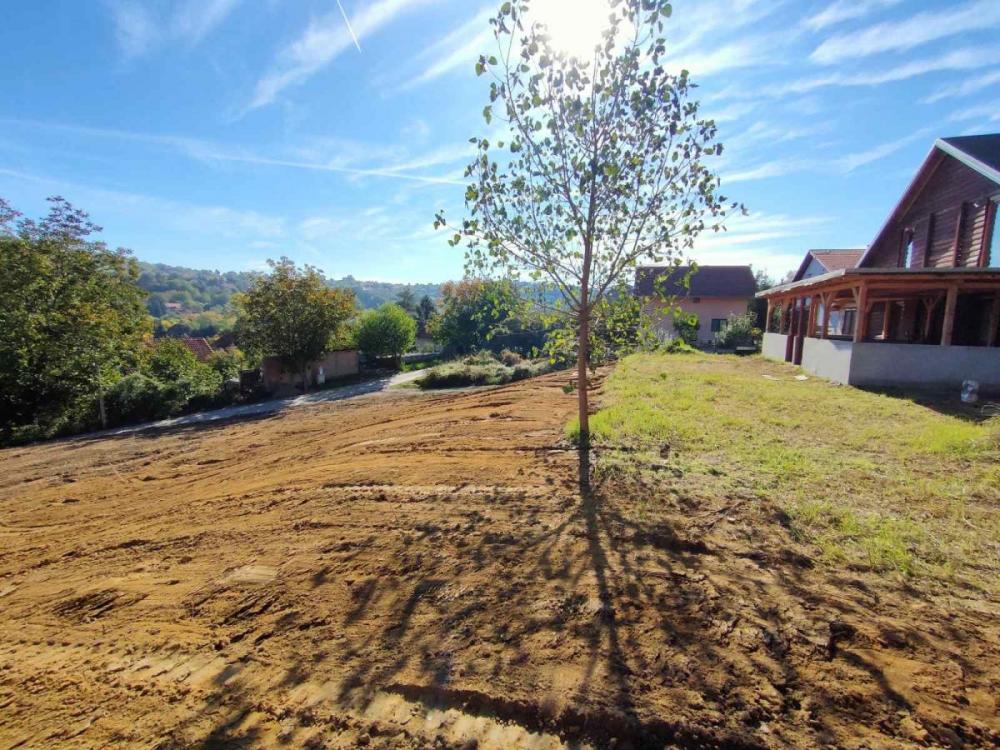Slika 1 -  Plac na prodaju, Sremska kamenica - Popovica, , 100.000€