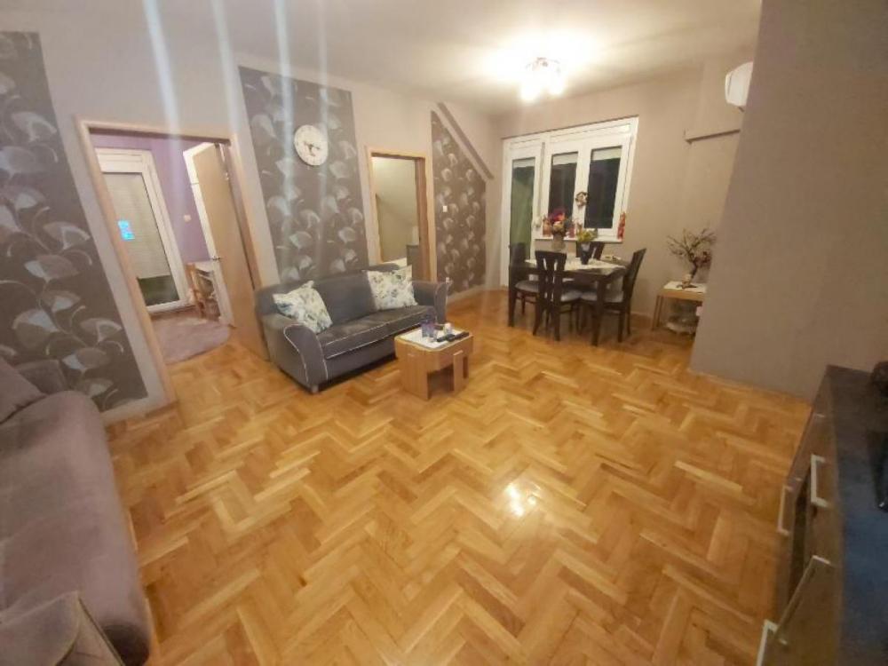 Slika 1 - Lukijana Musickog, Trosoban stan na prodaju, 66m2, 175.100€