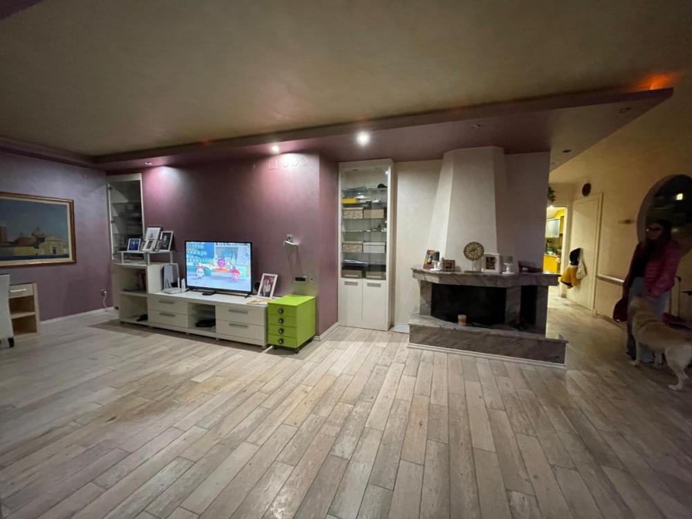 Slika 3 - Petosoban stan na prodaju, 174m2, 280.000€