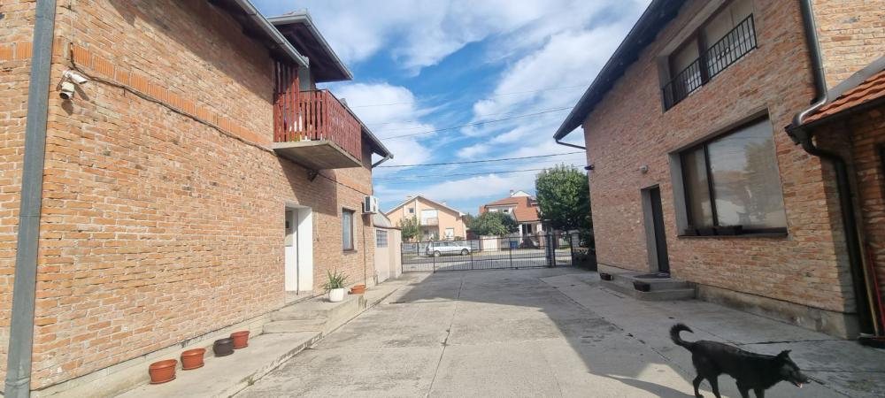 Slika 3 - Isidora Stojanovica,  Lokal za izdavanje, 690m2, 1.200€