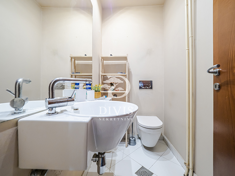 Slika 8 - Žarkovačka, Petosoban stan na prodaju, 153m2, 399.000€