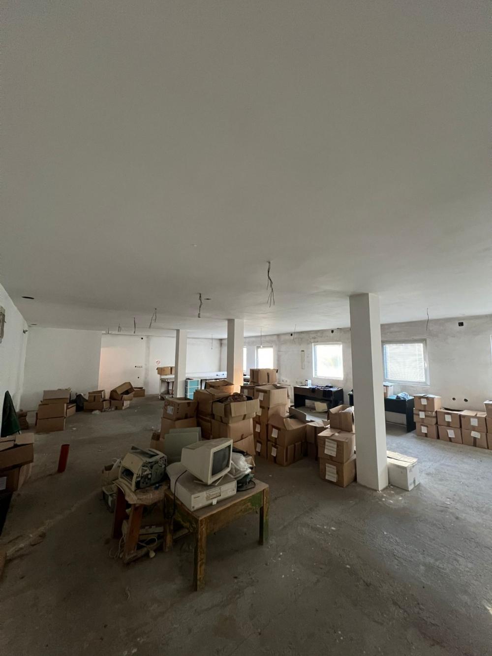 Slika 0 - Sulja stena,  Kuća na prodaju, 800m2, 180.000€