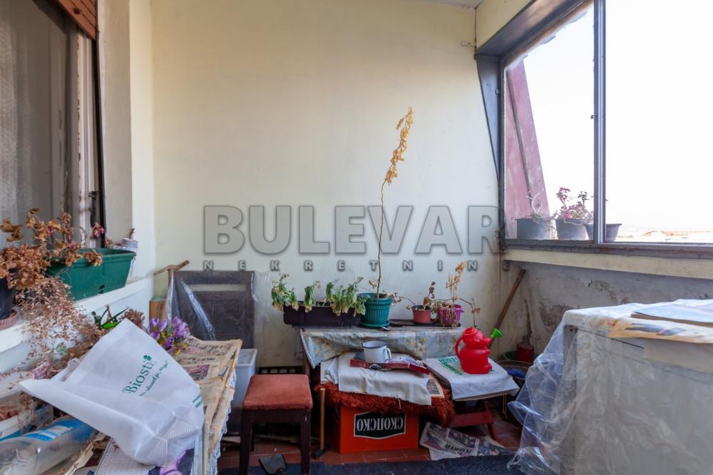 Slika 4 - Trg kralja Aleksandra Ujedinitelja, Dvoiposoban stan na prodaju, 75m2, 123.600€