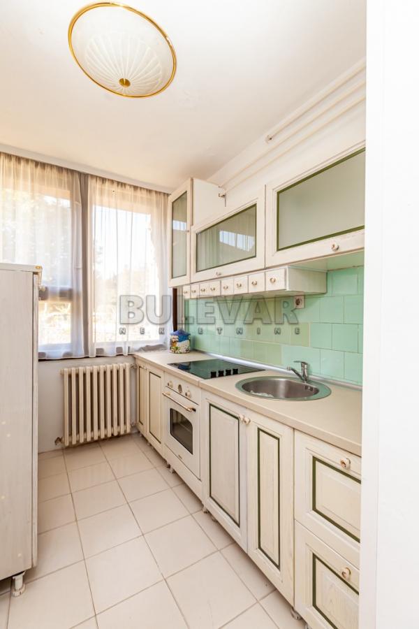 Slika 7 - Vojvode Tankosića,  Kuća na prodaju, 400m2, 380.000€