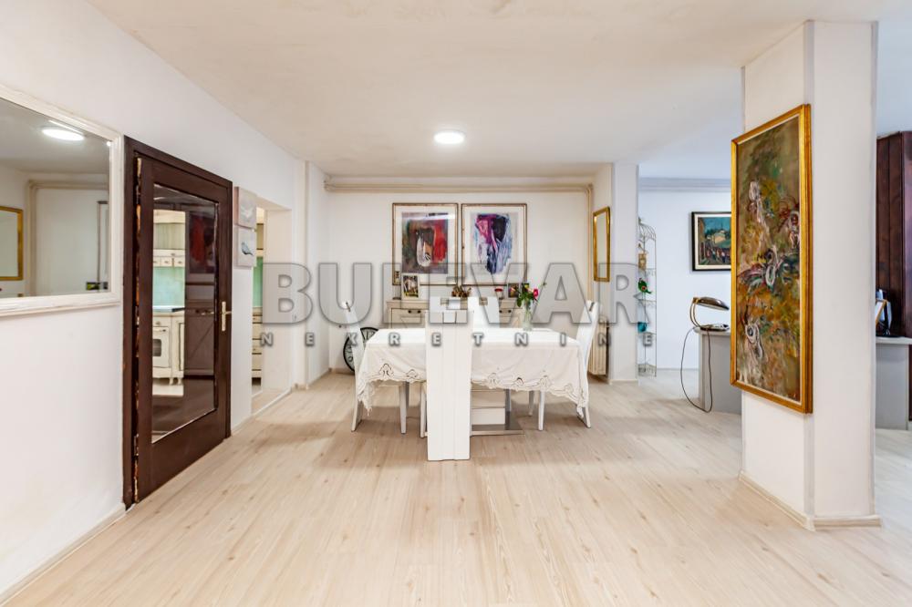 Slika 3 - Vojvode Tankosića,  Kuća na prodaju, 400m2, 380.000€