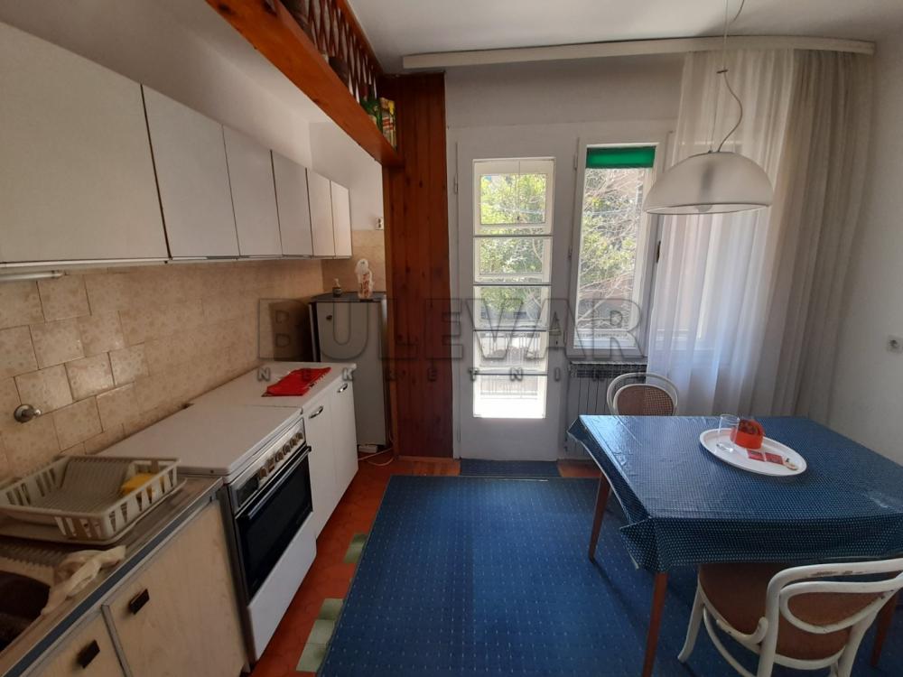 Slika 5 - Cara Dušana, Dvosoban stan za izdavanje, 51m2, 300€